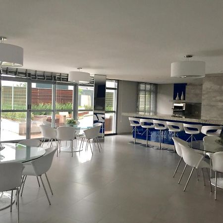 Estudio Moderno Com Linda Vista Para A Serra Curitiba Exteriér fotografie